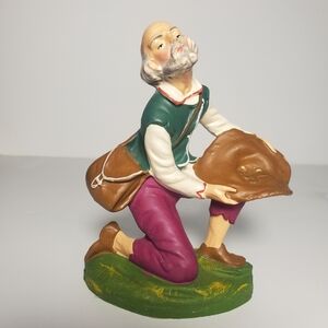 Vintage Antique Vintage Paper Mache 6” H Nativity Figure Kneeling Ezra Italy